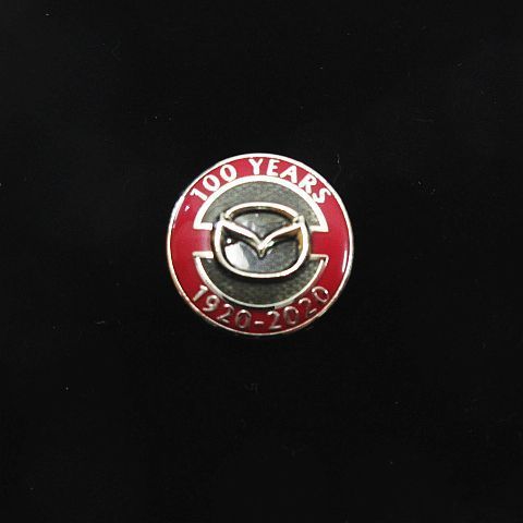 非売品 MAZDA マツダ 100周年記念品 ピンバッジ ＆ 100