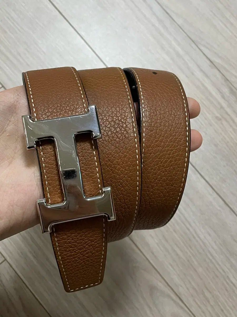 エルメス Hロゴ ベルト HERMES(エルメス) / Hロゴ/ベルト/レザー/BLK