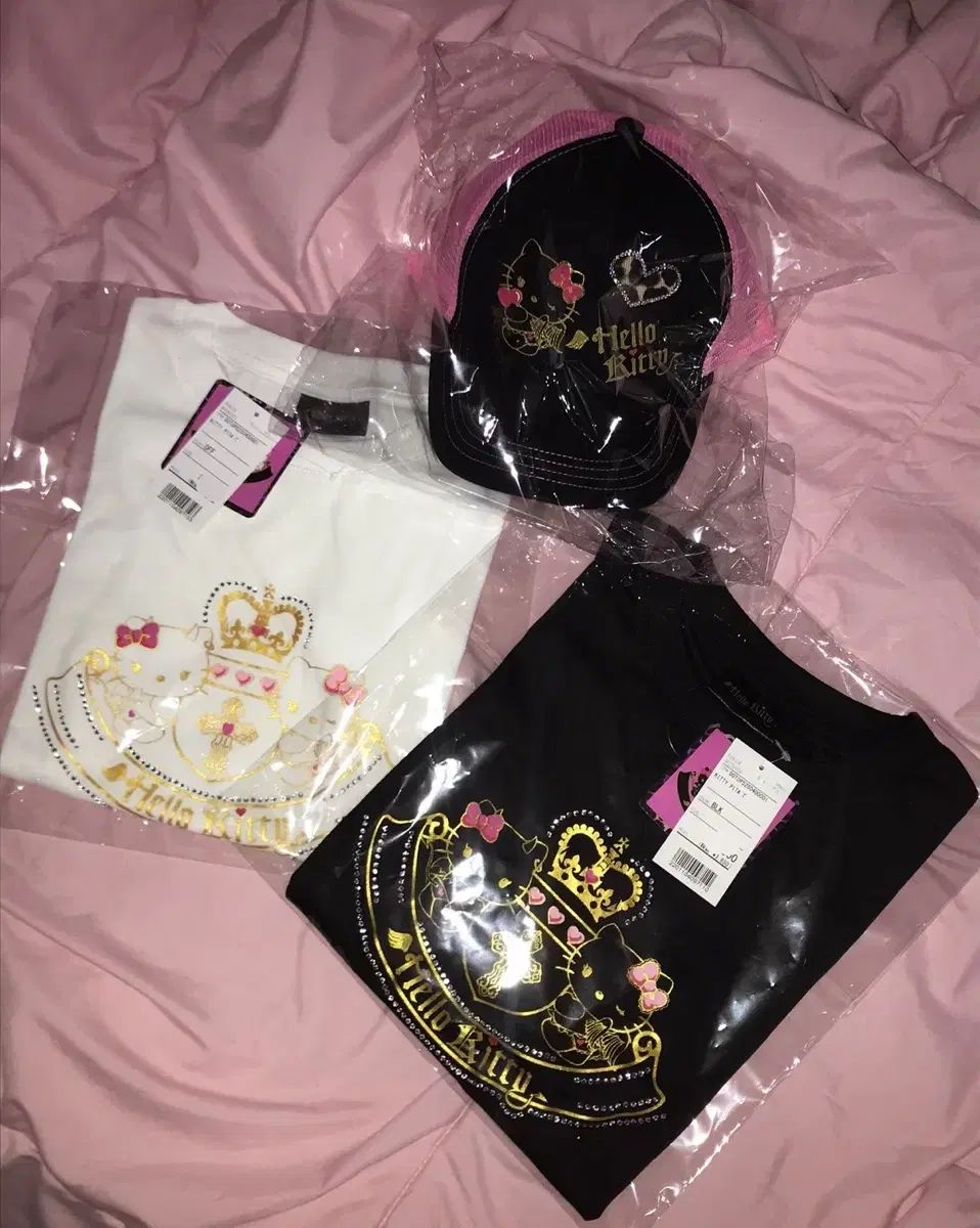 天使 悪魔 ハローキティ スピン Tシャツ 品 デビル エンジェル キティ y2k ギャルキティ