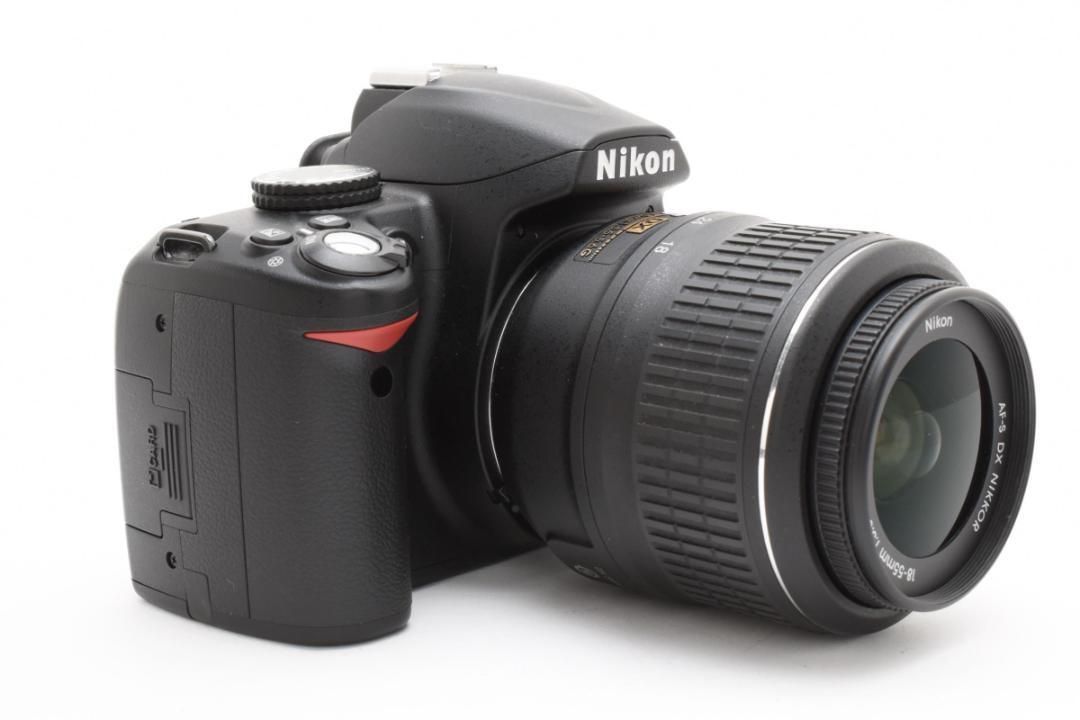 Nikon D3000 AF-S 18-55+55-200mm ダブルレンズ Nikon D3000 Kit with 18-