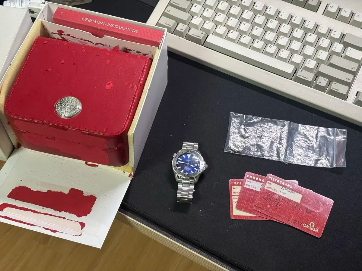 d4vd 直筆サイン入りレコード ま*け様 d4vd 直筆サイン入りレコード