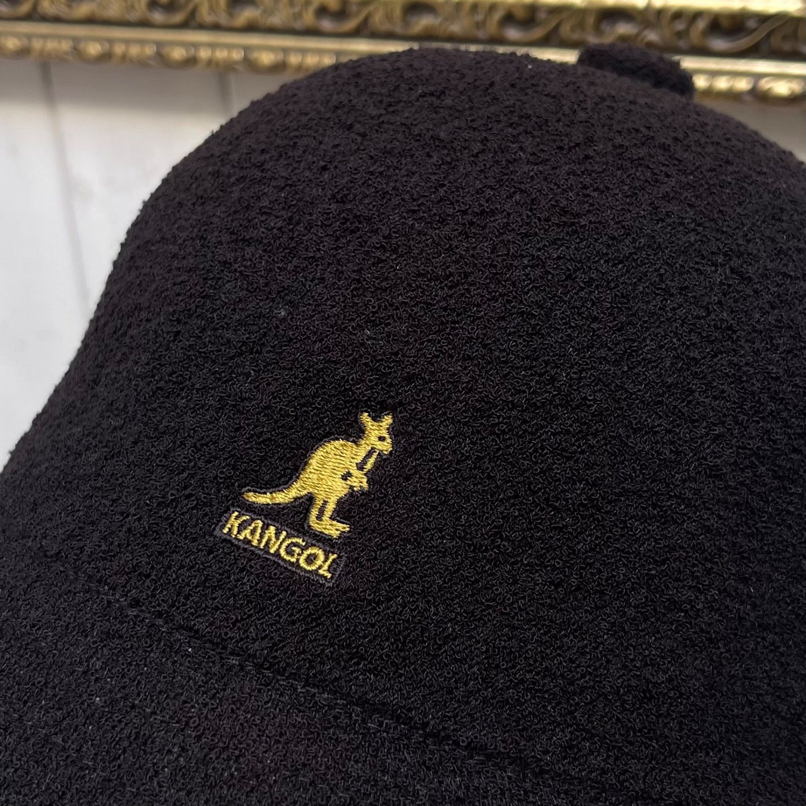 KINGサイズ KANGOL ベル型ハット Bermuda Casual ブラック/ゴールド