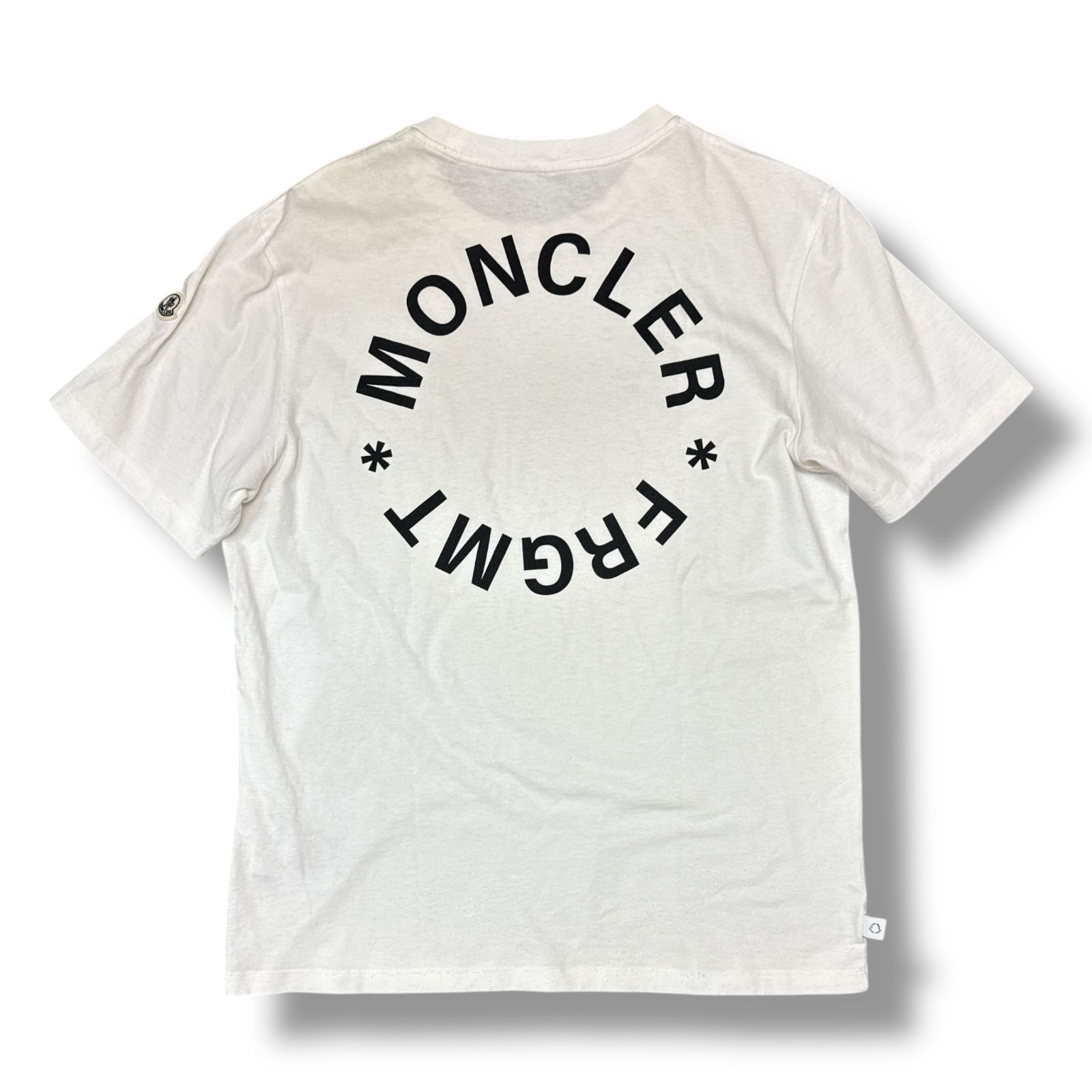 【大人気！】MONCLER☆フラグメントTシャツホワイト ARYUKU / 【MONCLER×Fragment】モンクレール×フラグメント