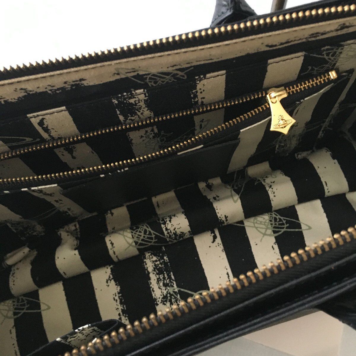 極美品 Vivienne Westwoodヴィヴィアンウエストウッド オーブ