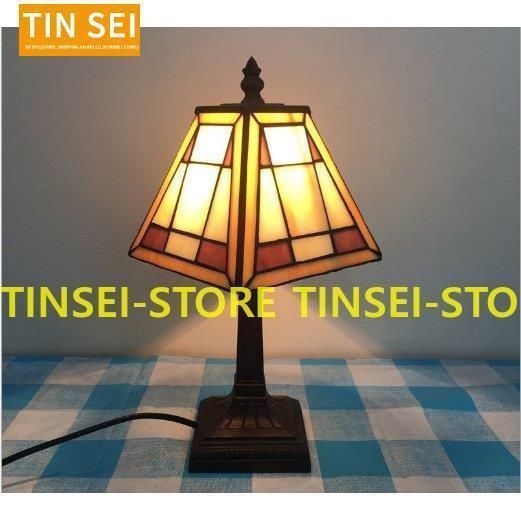 デスクライト ステンドグラス table lamp ベッドサイドランプ 豪華な卓上照明 ガラス工芸 花柄 レトロ 間接照明 アンティーク工事不要 新生活