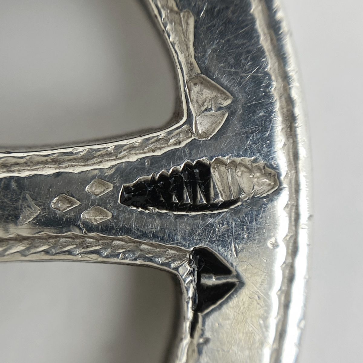 HERMES トゥアレグ　チョーカー　ネックレス　シェーヌダンクル　刻印あり HERMES エルメス トゥアレグ シェーヌダンクル チョーカー