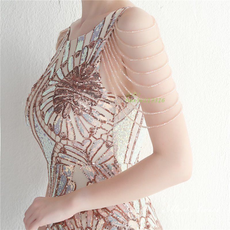 ミディアムドレス