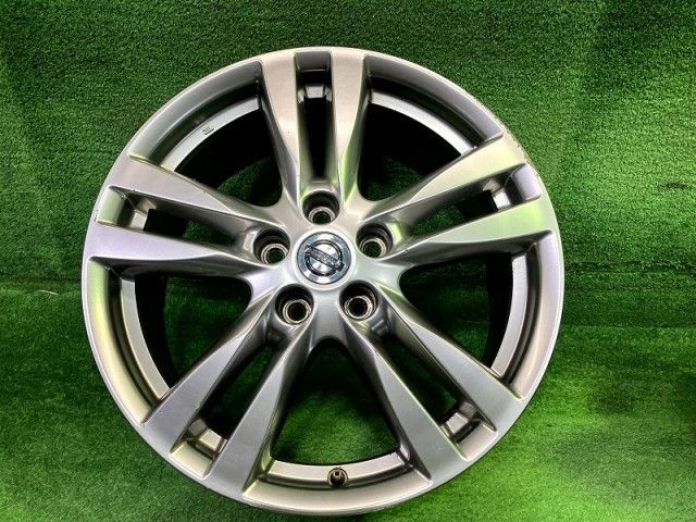 日産純正 TE52
