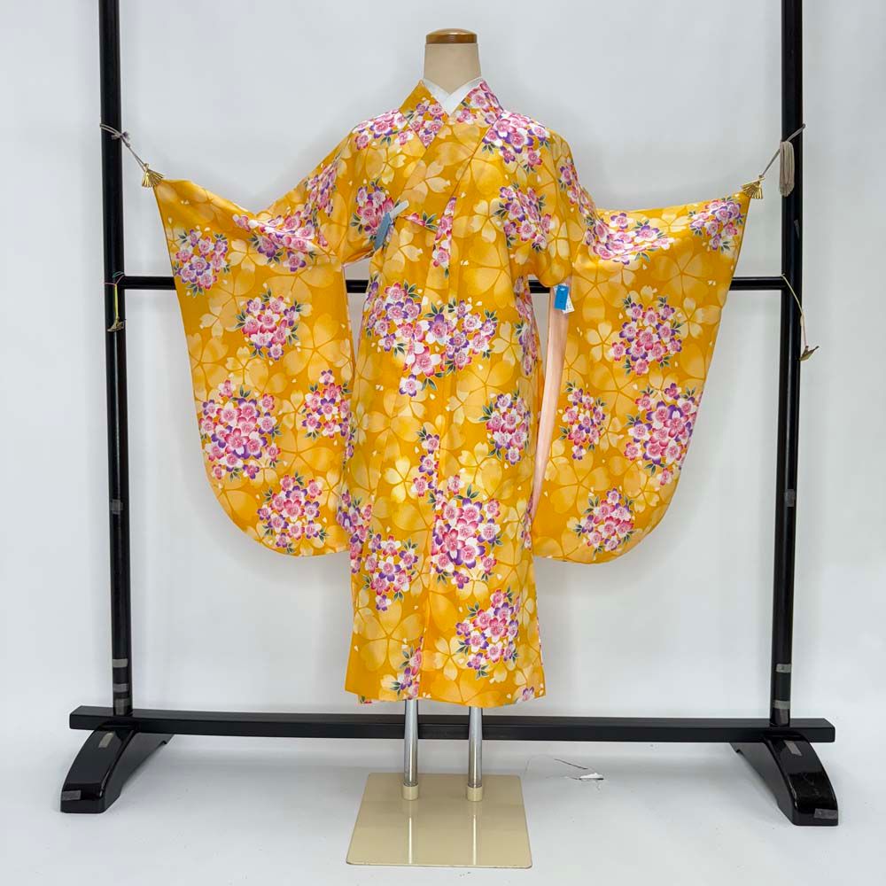 二尺袖 単品 卒業式着物 黄色 裄67cm Lサイズ  袴用着物 化繊 中古 4556 二尺袖 単品 卒業式着物 黄色 裄67cm Lサイズ 袴用着物 化繊 中古 4556
