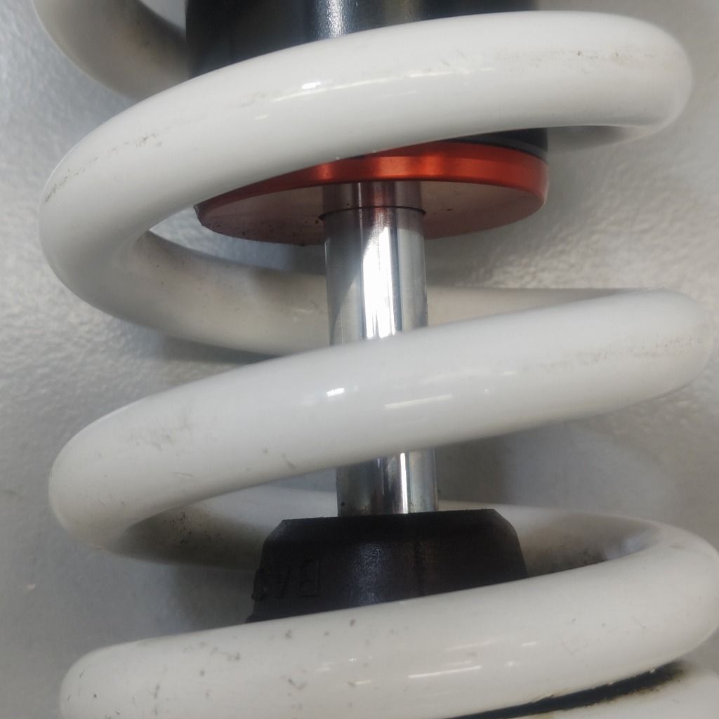 390アドベンチャー リアサスペンション JG 12 2047 KTM 純正 390アドベンチャー リアサスペンション JG 12 2047 KTM 純正 390