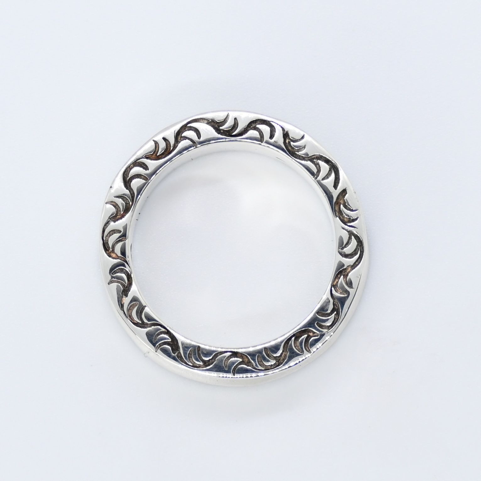 全銀　極美品アリゾナフリーダム　バングル　10mm 太陽神 2025年最新】アリゾナフリーダム バングルの人気アイテム - メルカリ