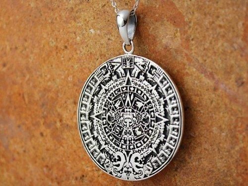 メキシコ マヤ アステカカレンダー ペンダントトップ 14K シルバー９２５ Amazon.co.jp: good vibrations メキシコ マヤ文明 アステカ