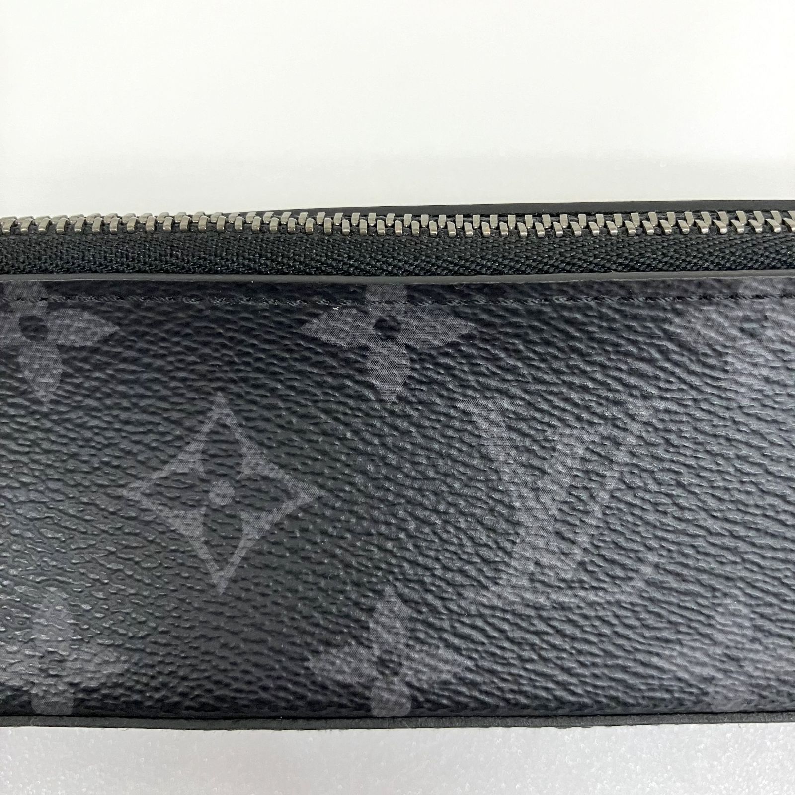 LOUIS VUITTON - 【中古】 ルイ・ヴィトン ペンケース トゥルースエリザベット GI0199 モノグラムエクリプス ブラック グレー シルバー金具 ポーチ 小物 普段使い レディース メンズ LOUIS VUITTON LOUIS VUITTON - □中古□ ルイ・ヴィトン トゥルース
