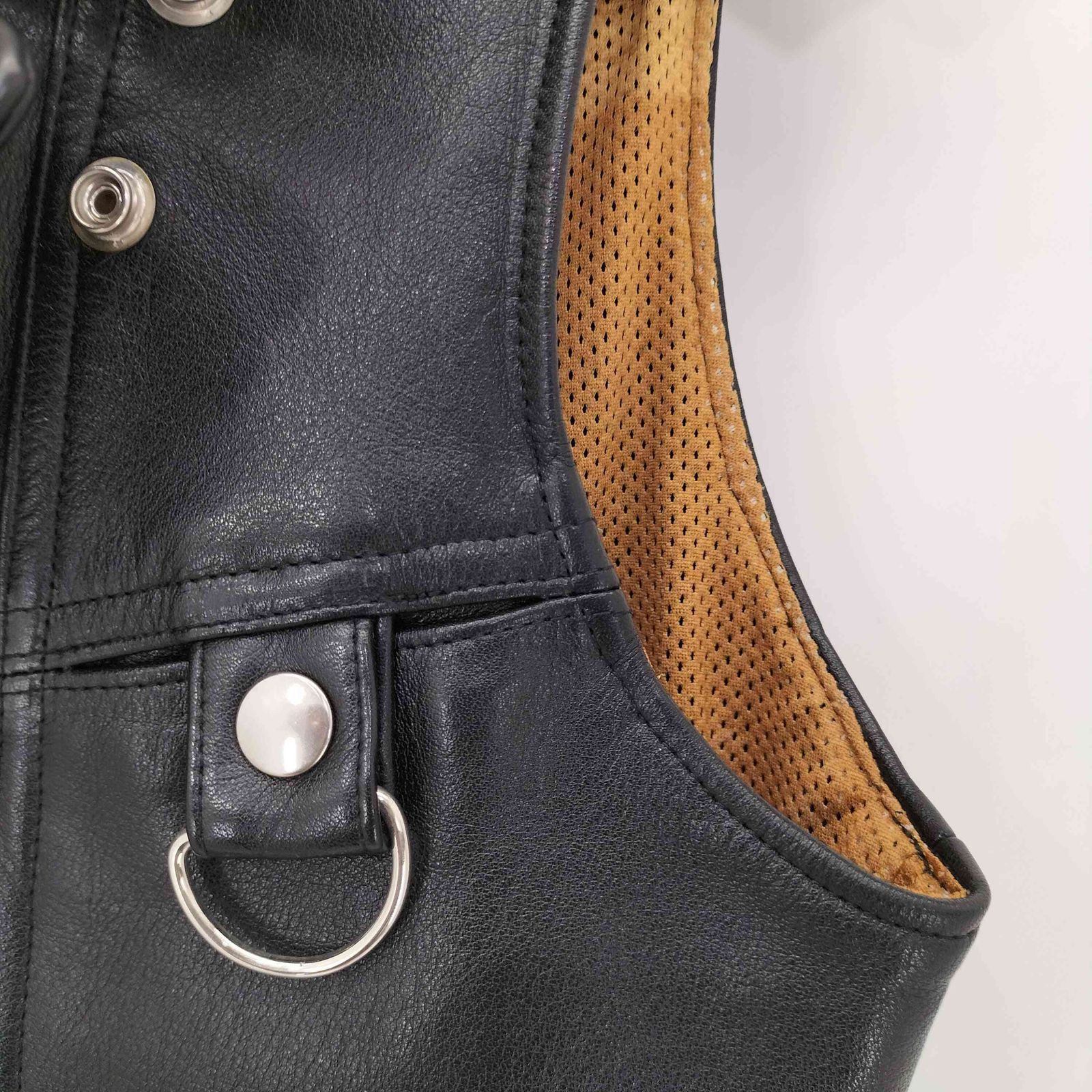 フェノメノン PHENOMENON カウレザーノースリーブライダース メンズ