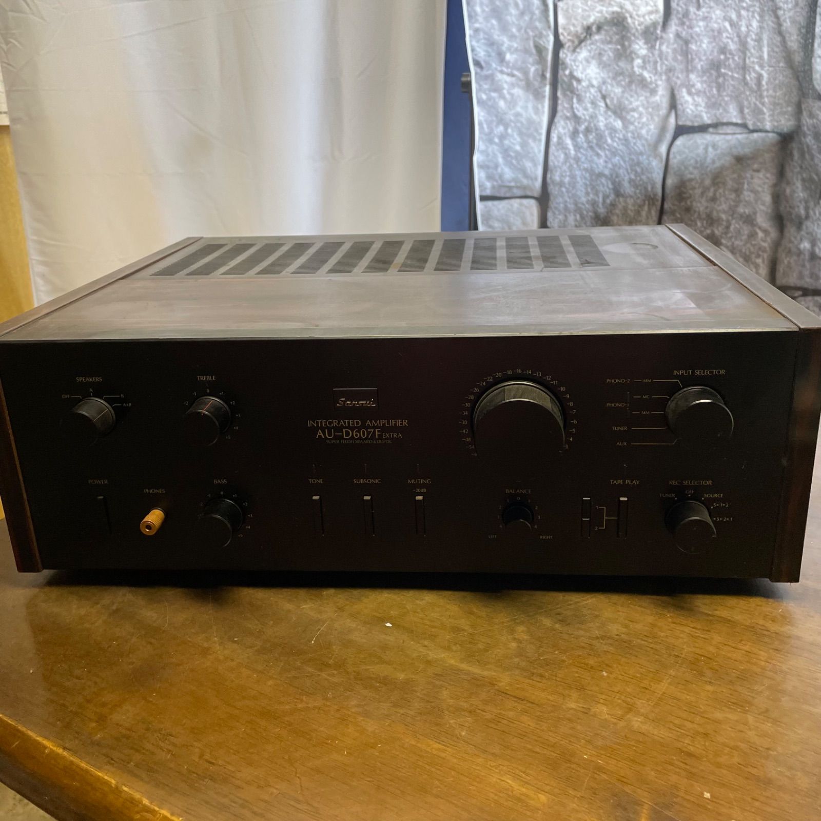 サンスイ スーパーFF回路の銘プリメイン SANSUI AU-D907F EXTRA SANSUI