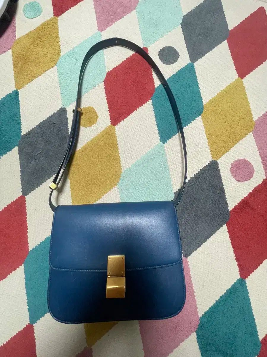 Celine セリーヌ ボックスバッグ ネイビー