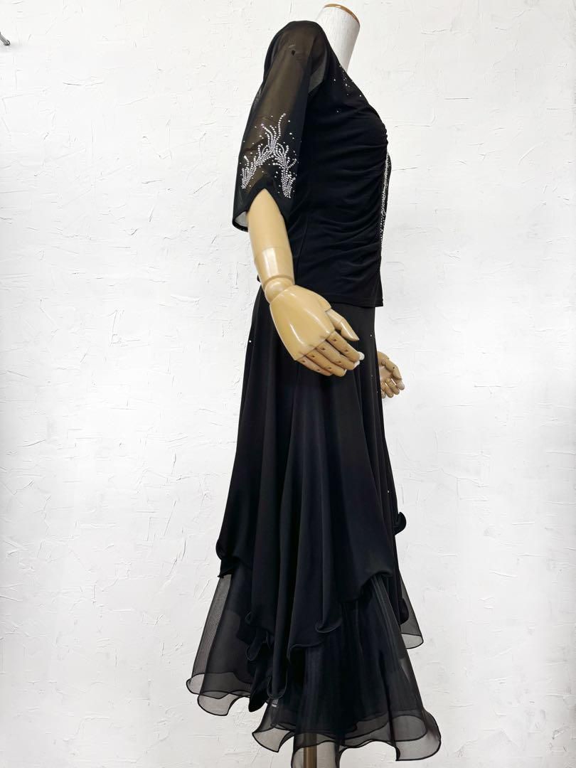 ラインストーン 黒