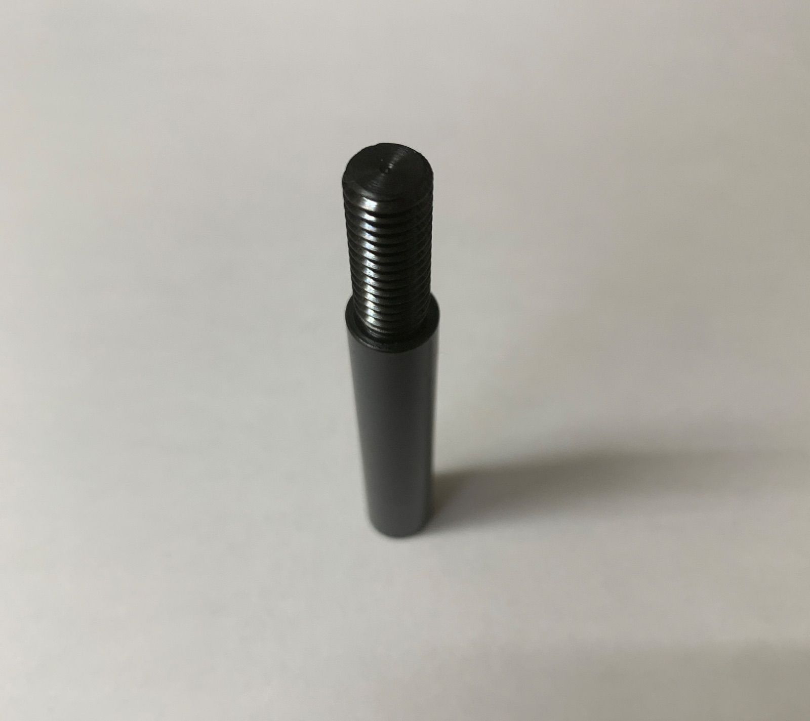 シフトノブ延長アダプター 黒 M8×P1.25 全長74mm プリウス50系 日本製 