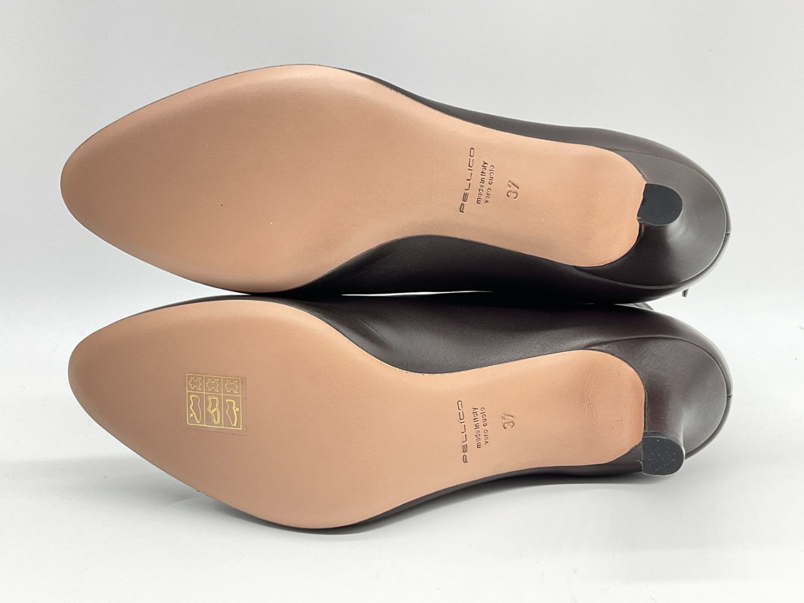 セール！新品未使用 PELLICOペリーコ　定番ショートブーツ 37 新品 PELLICO ペリーコ 37 ブラウン ショートブーツ - メルカリ