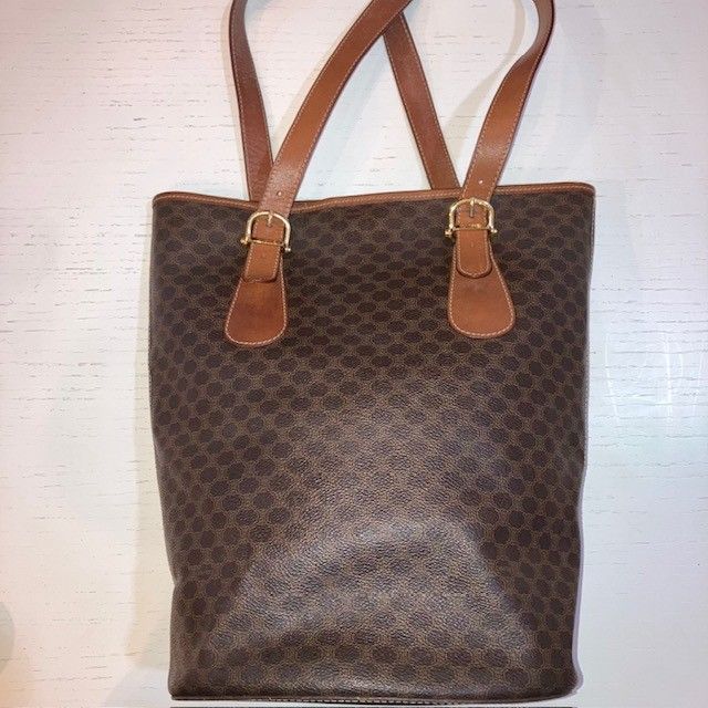 CELINEトートバッグ　マカダム柄レザー　PVCメンズ•レディース CELINE セリーヌ マカダム柄 トートバッグ PVC/レザー