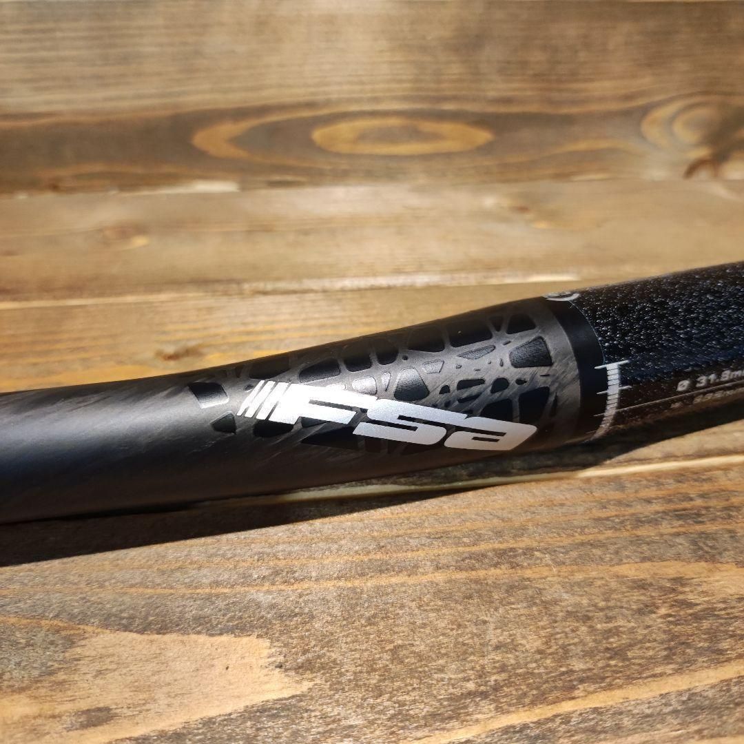 FSA SL-K カーボンハンドルバー  685mm MTB ピスト クロスに！ FSA SL-K カーボンハンドルバー 685mm MTB ピスト クロスに！ 新品