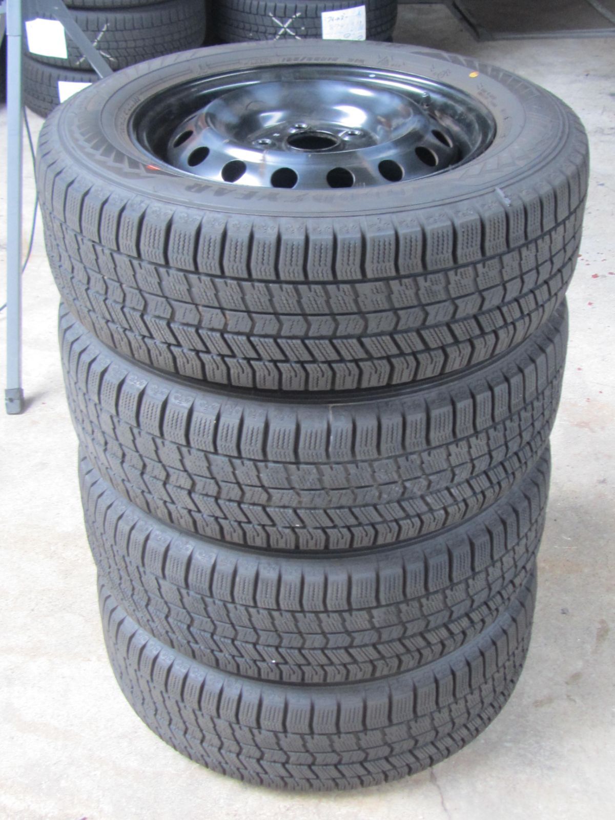 65R15 スタッドレス