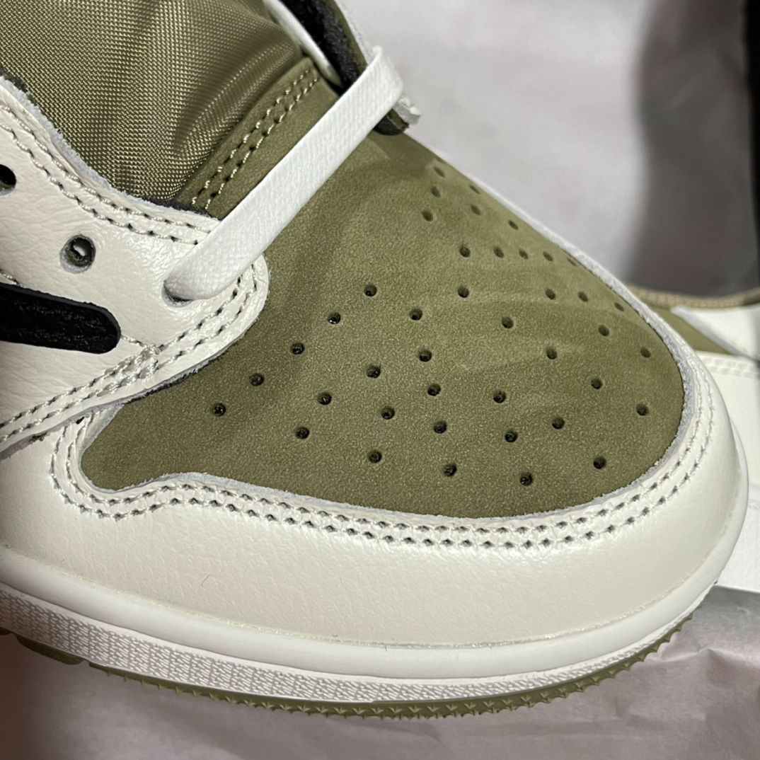 トラヴィス　ゴルフ　新品 Travis Scott × Nike Air Jordan 1 Low Golf NRG 