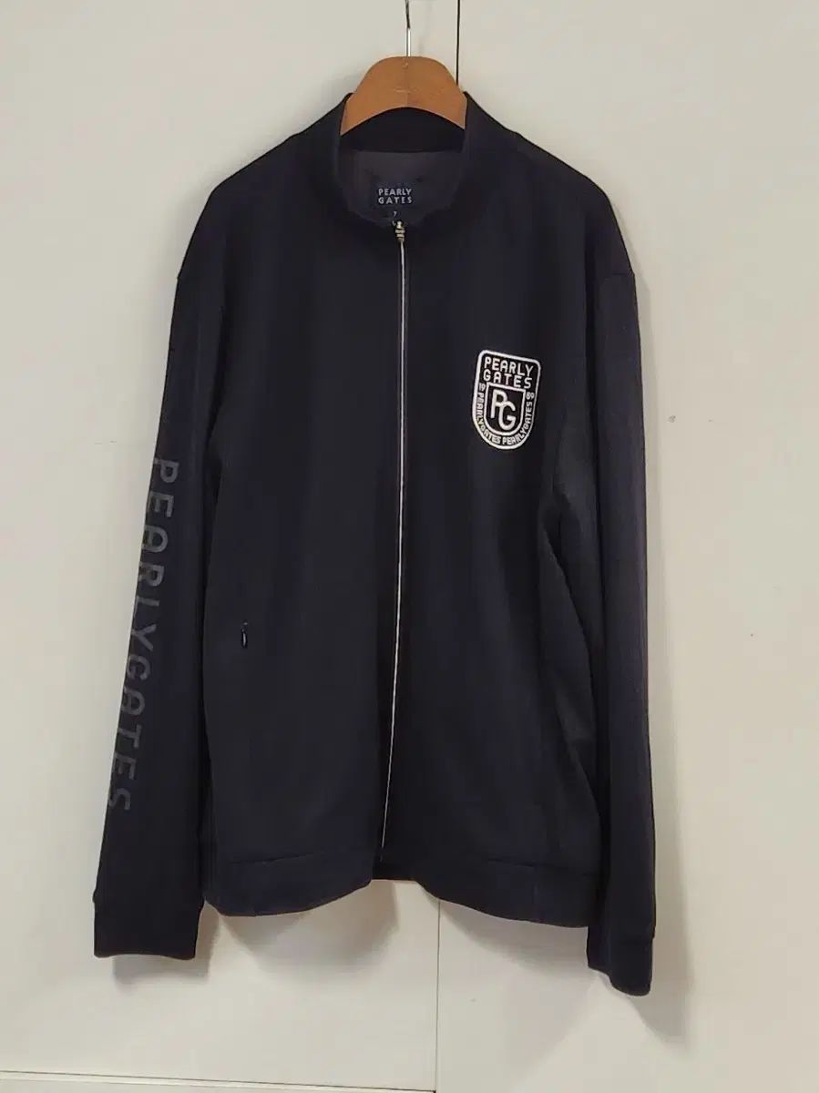 PEARLY GATES パーリーゲイツ 防風ニット ジップアップカーディガン 105 私はお勧めします