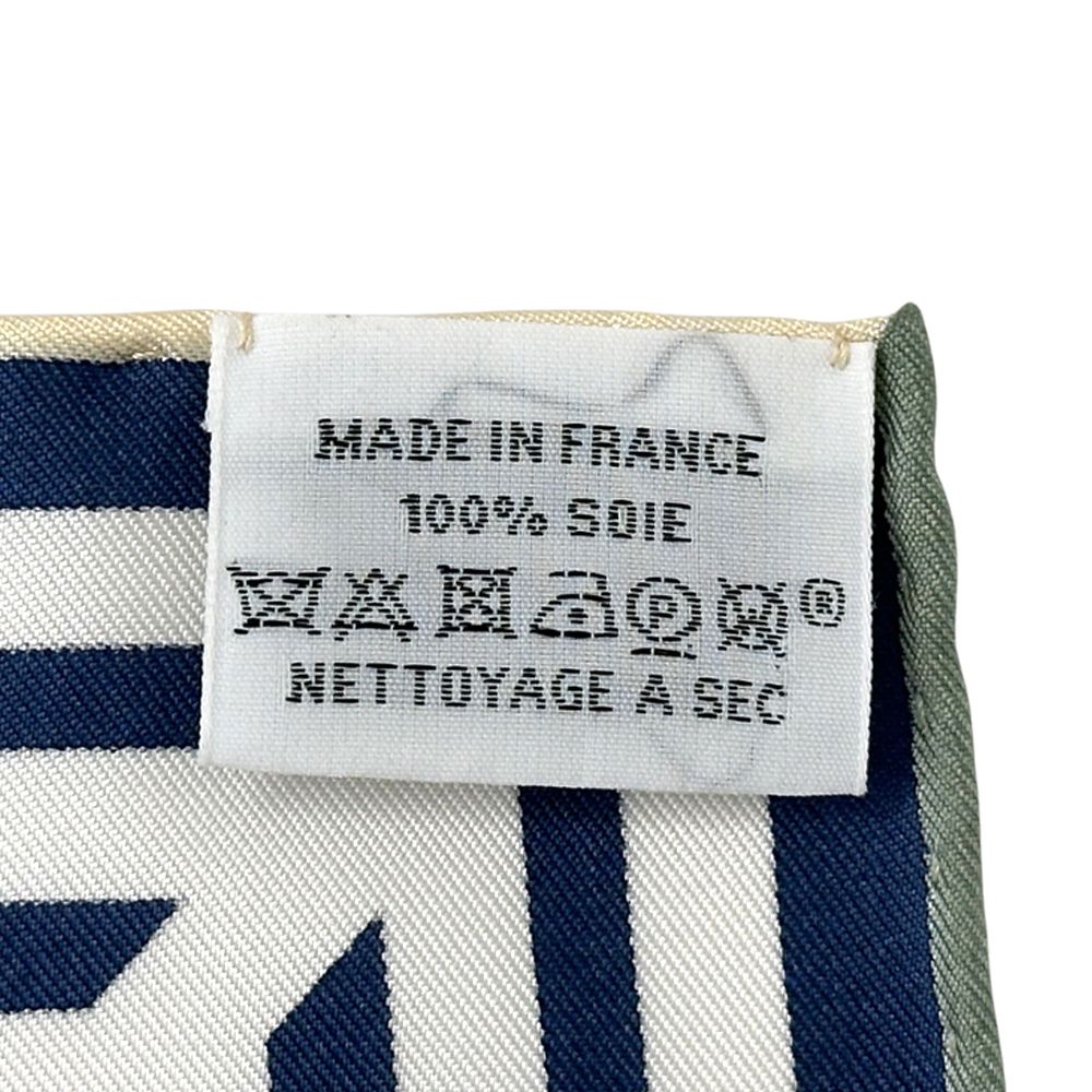 マルチ カーキ系