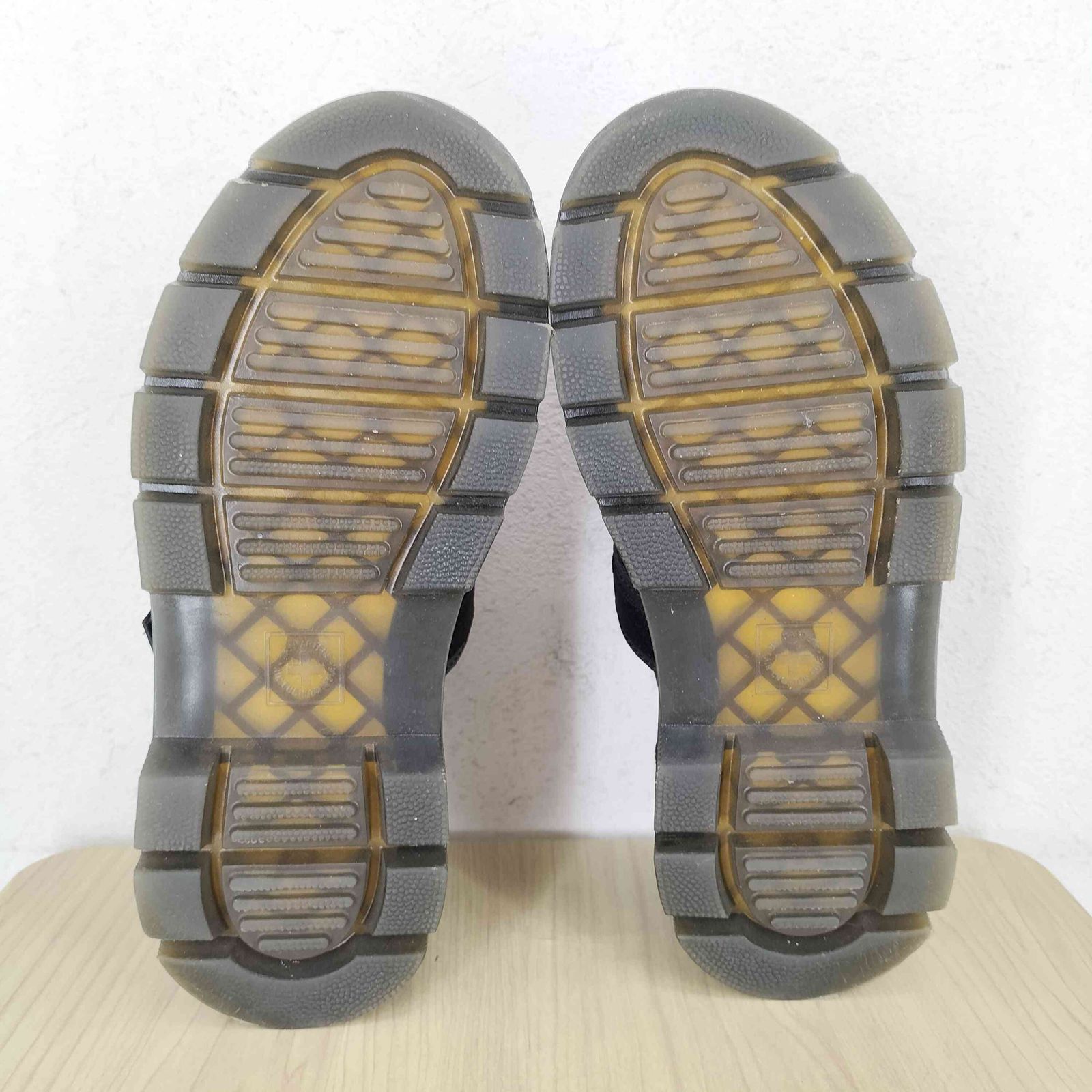 ドクターマーチン Dr.Martens PEARSON マルチストラップ サンダル