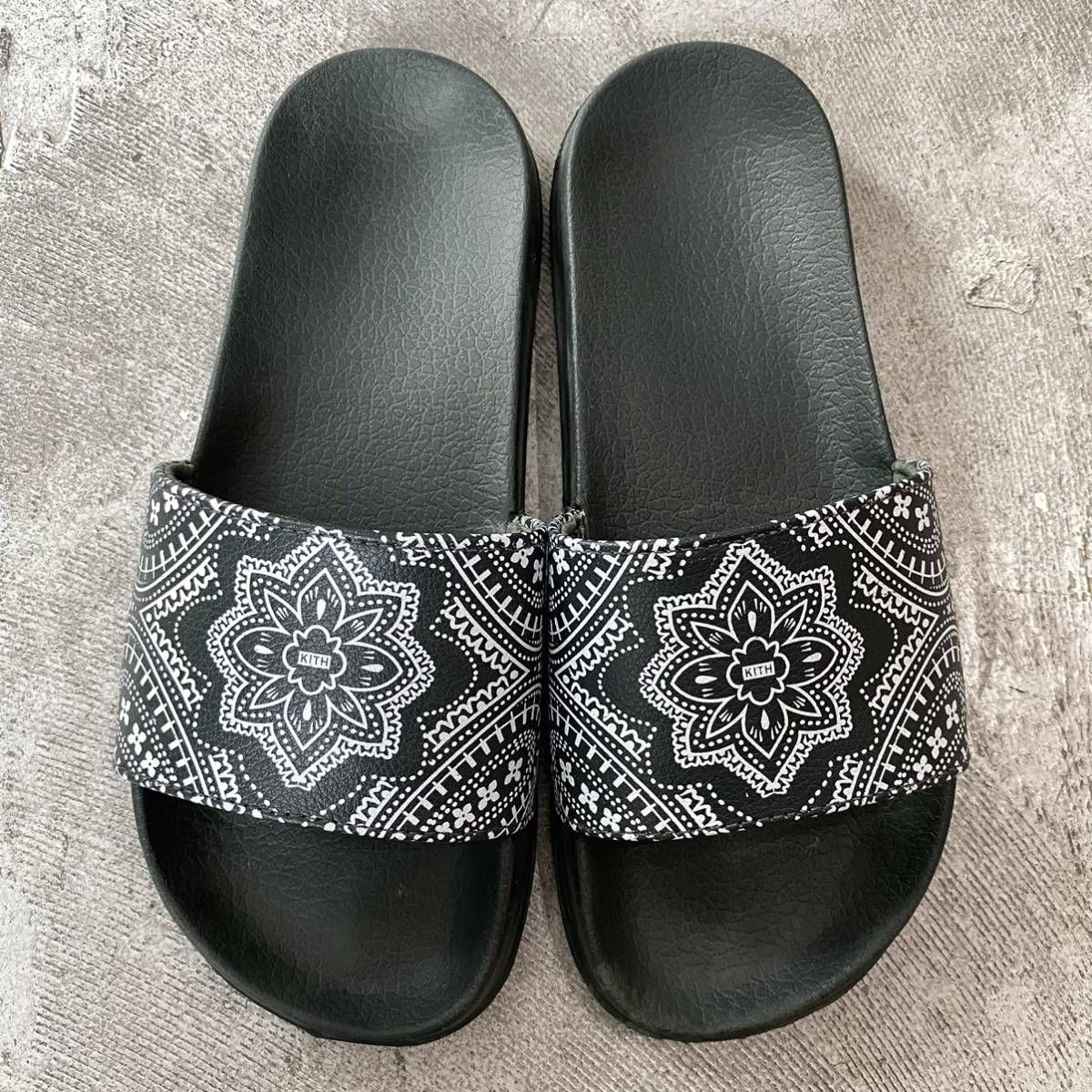 21ss 希少 Kith Bandana Paisley Beach Slides Stadium キス バンダナ ペイズリー ビーチ サンダル  スライド 大人 サイズ 7 ( 39 ) (71 - メルカリ