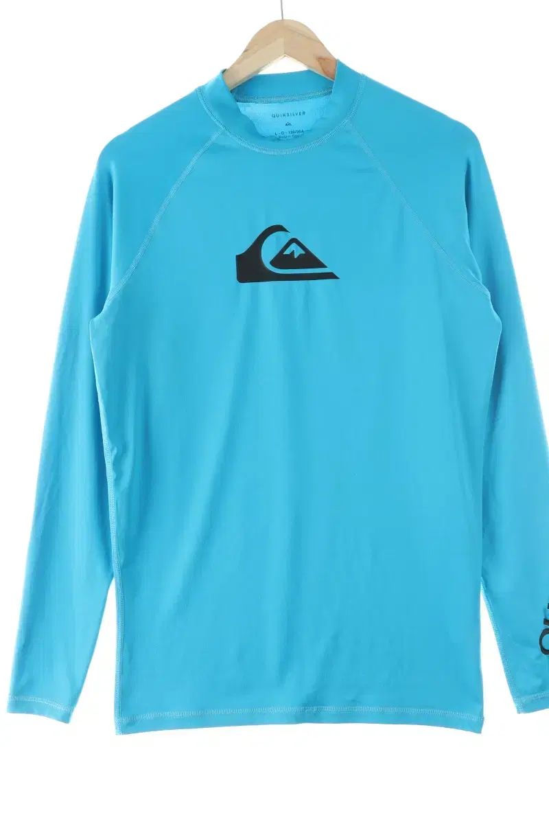 【雷市場（ポンジャン）商品韓国直送】 （ L ） ブランドヴィンテージ 長袖Tシャツ QUIKSILVER(クイックシルバー) 機能性 エクササイズ- F2E4