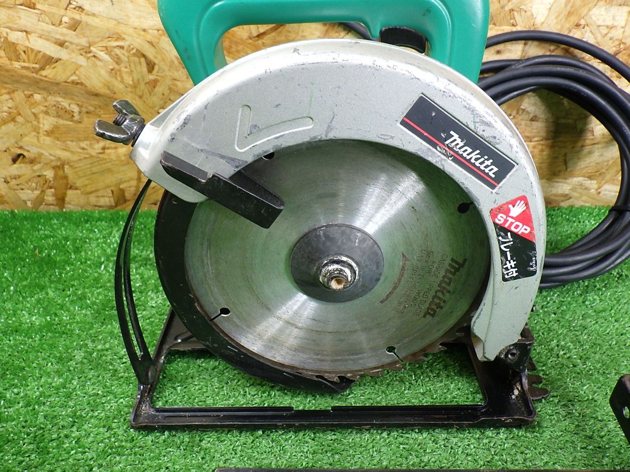 電動工具・エア工具 DIYに マキタ 6型 マルノコ M560 コード式 165mm 