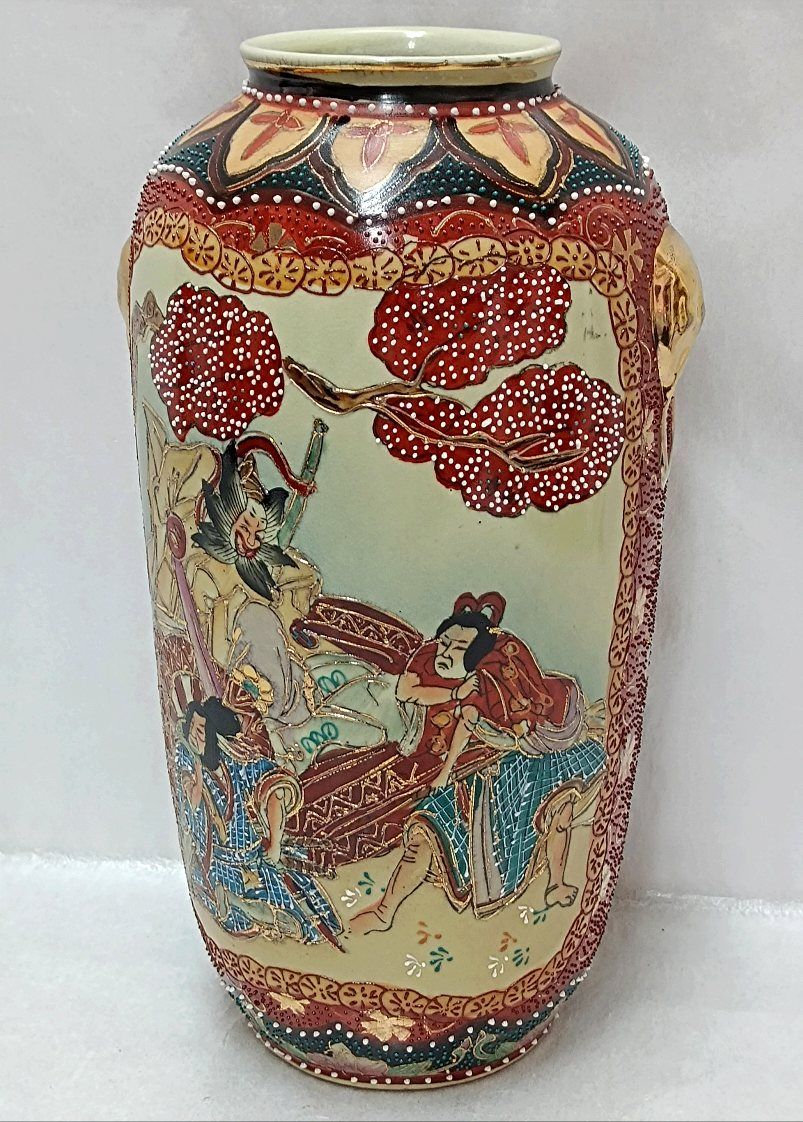 中国古玩 景徳鎮製 陶器製 金彩赤色絵粒状模様花瓶 飾り壺