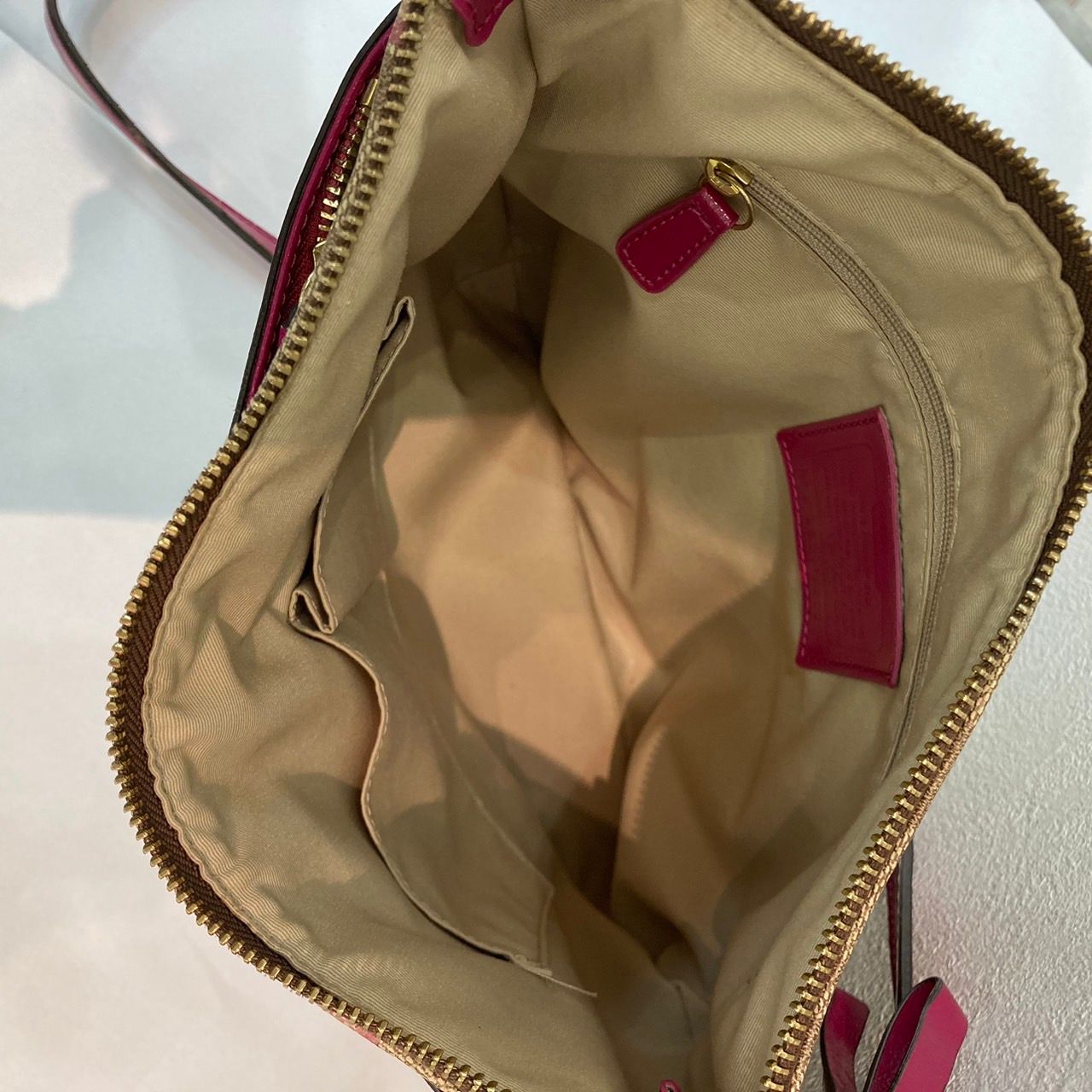 シグネチャー コーチ COACH ショルダーバッグ クローバー ファイル 