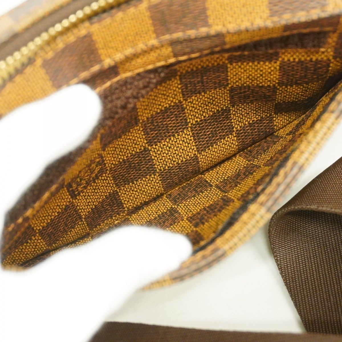 ボディバッグ ダミエ