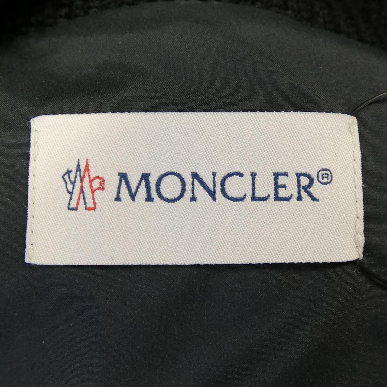モンクレール MONCLER