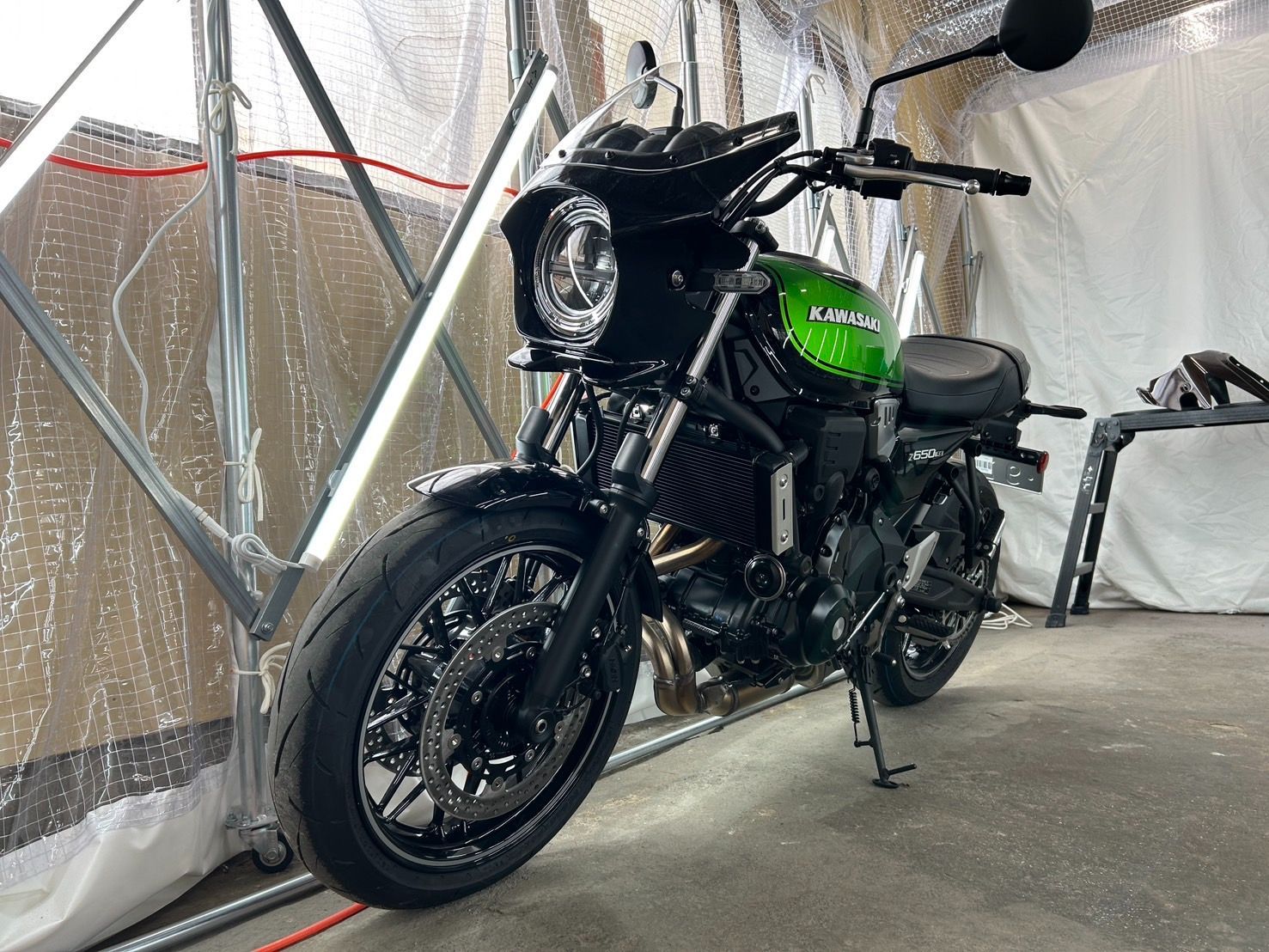Z650RS ビキニカウル