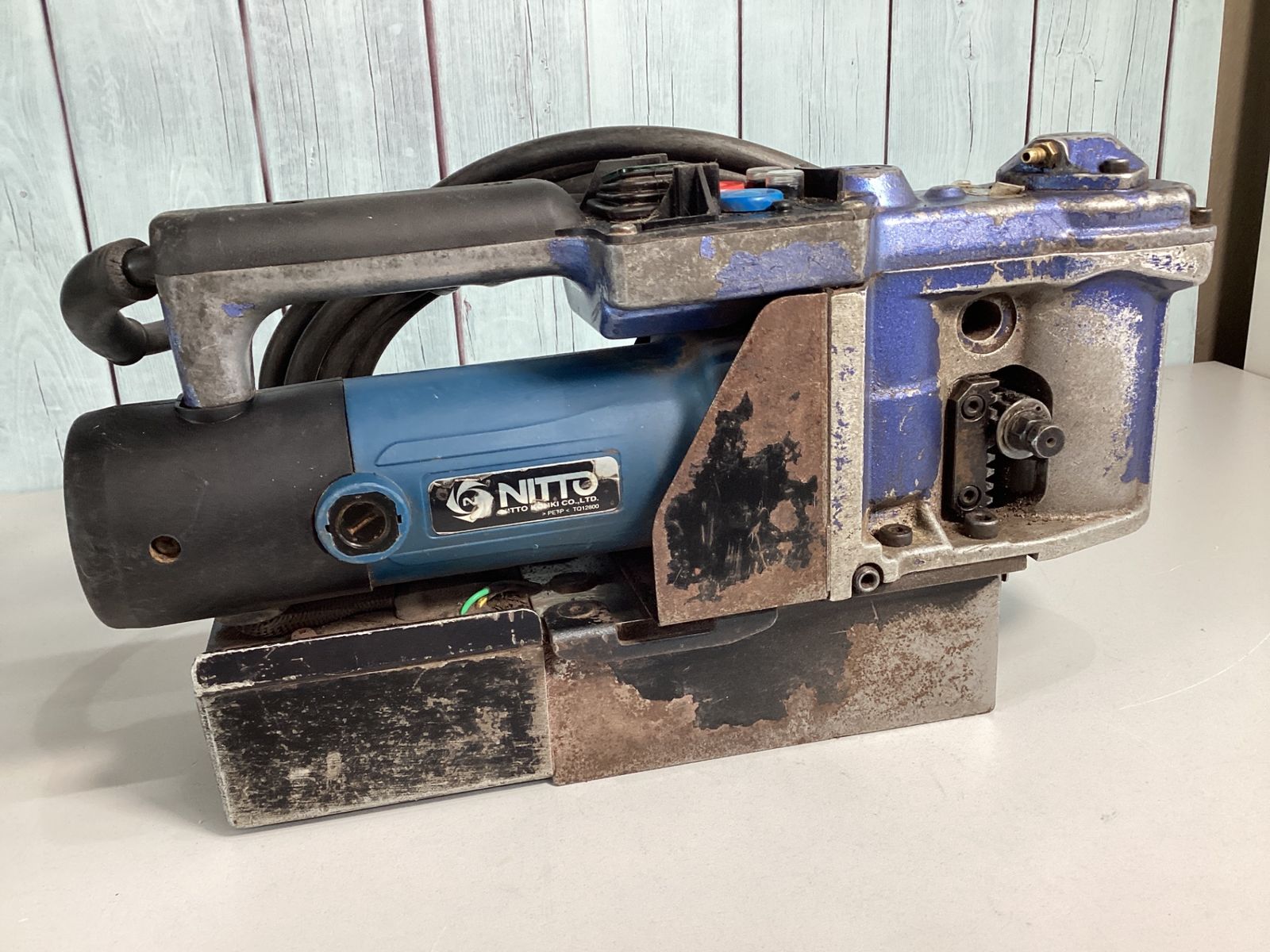 ☆中古美品☆日東工器 NITTO KOHKI アトラエース CLO-2725 携帯式磁気
