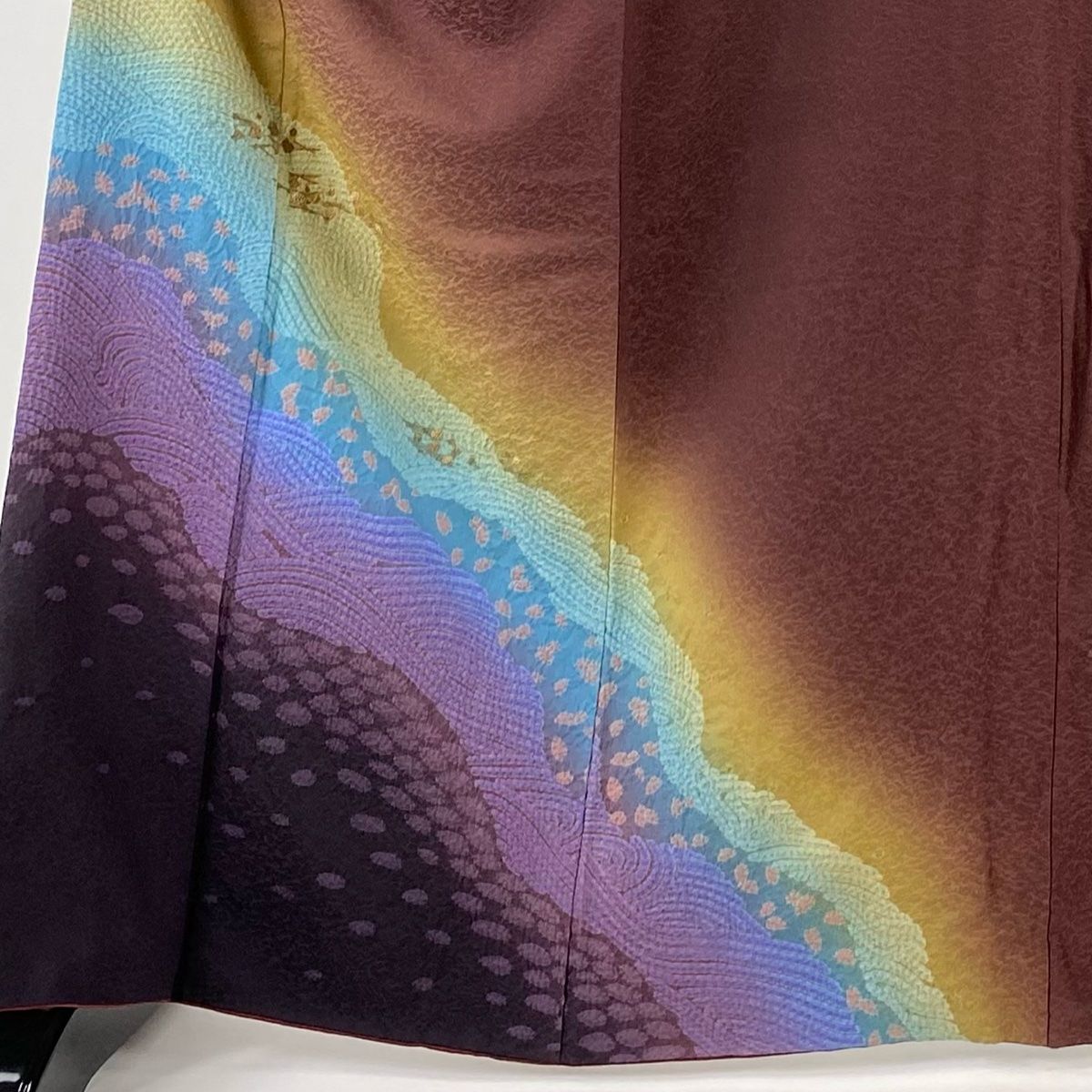 付下げ 身丈165cm 裄丈70cm L 袷 やまと 波 箔散らし 金糸 絞り 茶紫 正絹