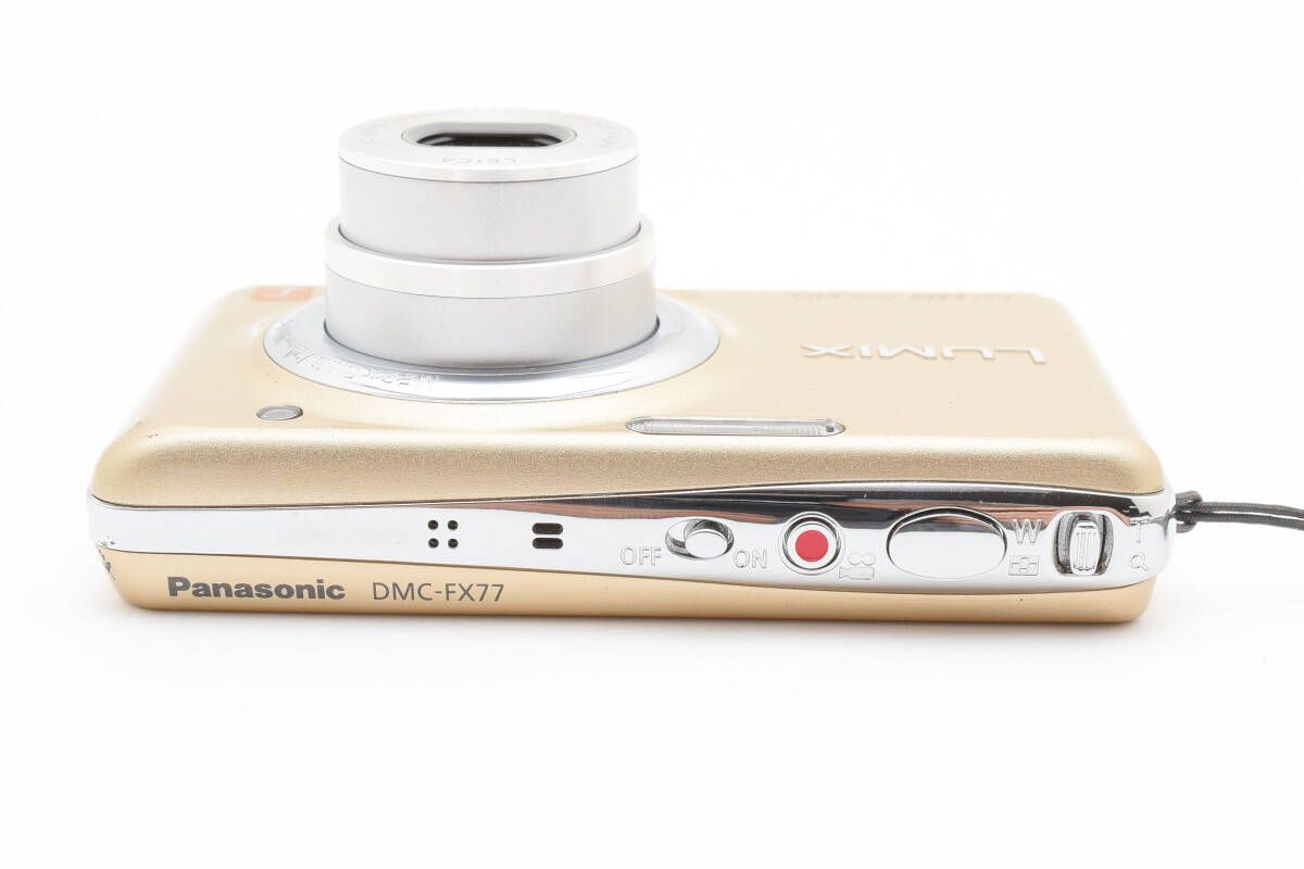 77 コンパクトデジタルカメラ