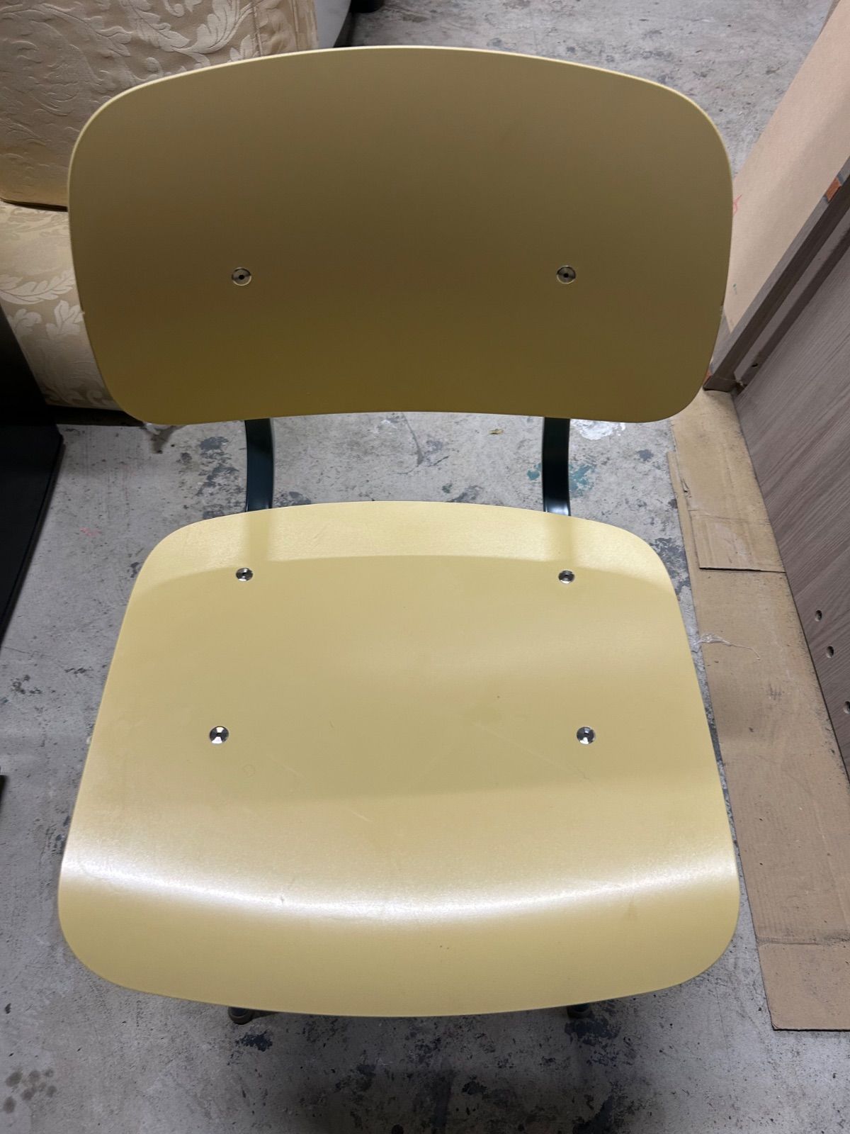 HAYダイニングチェア（イエロー） HAYダイニングチェア（イエロー） チェア｜北欧デンマーク インテリア