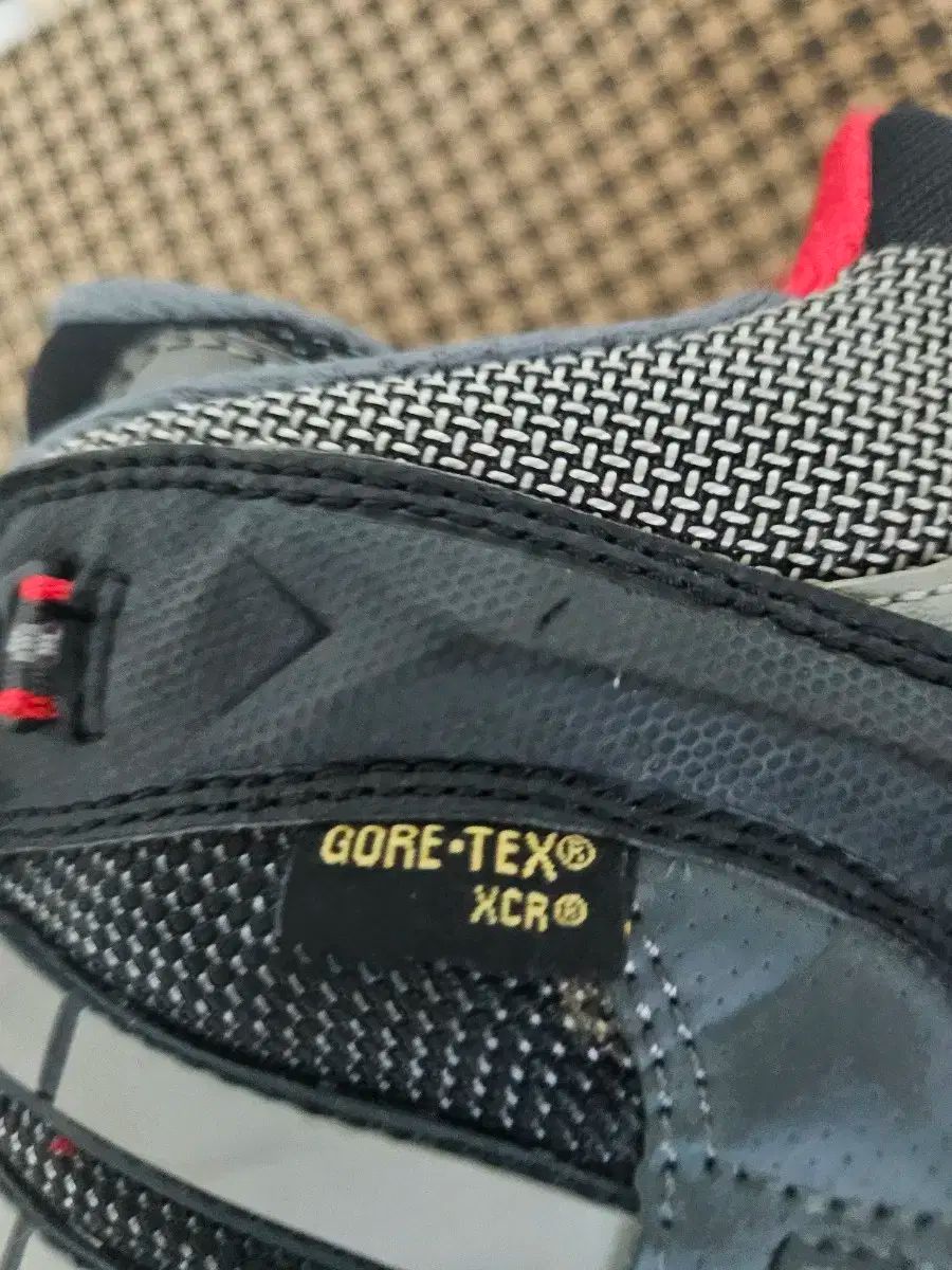 GORE-TEX