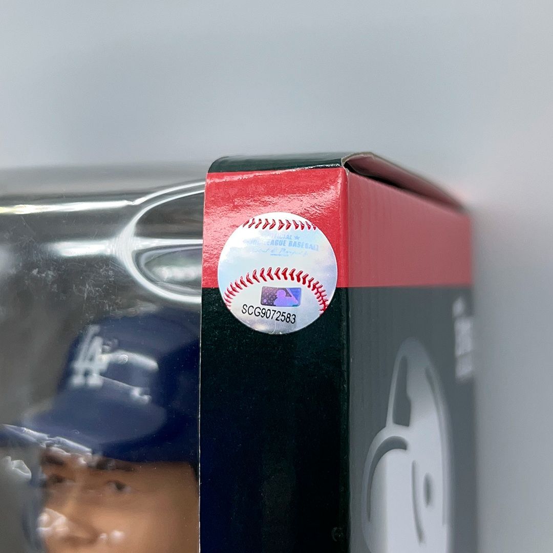 大谷翔平 ドジャース ボブルヘッド ホーム＆ビジターユニフォーム 2体 