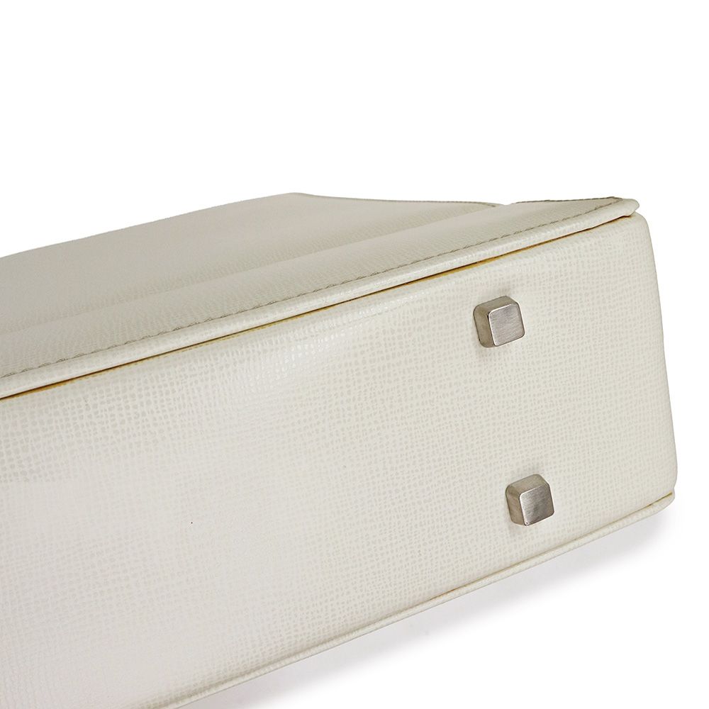 ブリーフケース