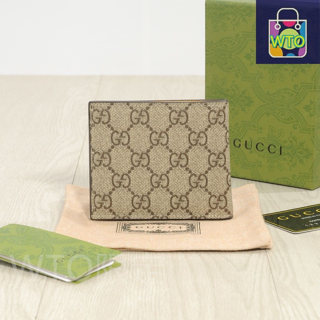 今日 Gucci グッチ クラシック短款二つ折り 輸入牛皮とPVCを使用 優れた手触りを実現