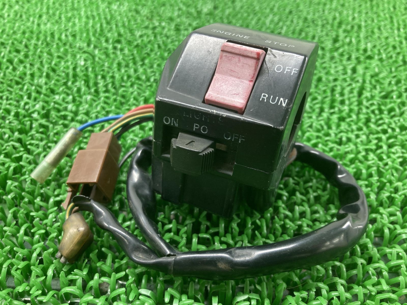 SRX400 ハンドルスイッチ 右 YHA228 ヤマハ 純正 中古 バイク 部品 1JL 割れ欠け無し 品薄 希少品 車検 Genuine
