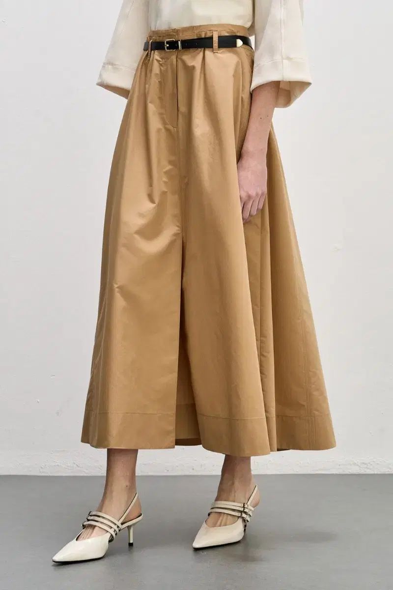 The HANDSOME SYSTEM システム スカート