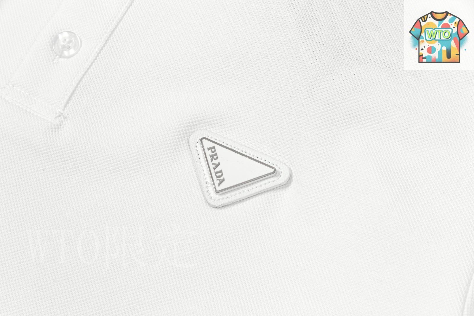 今日WTO】PRADA 2025 Side Stripe Logo ユニセックス ポロシャツ
