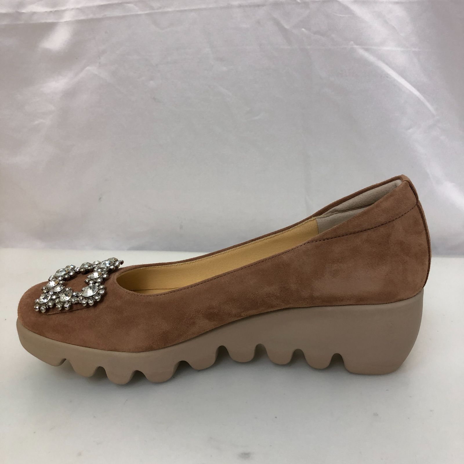 【超美品】HILLS AVENUE(ヒルズアヴェニュー) パンプス 23cm セール50%OFF】ヒルズアヴェニュー HILLS AVENUE トレーシー